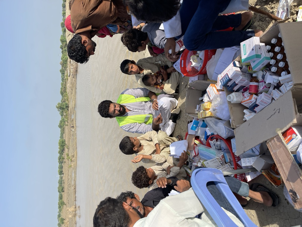 Flood Relief Rajanpur 2022 - Volunteer coordination efforts